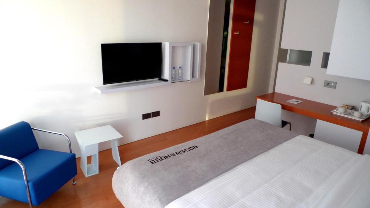 Bossa Nova Beirut Hotel Bagian luar foto
