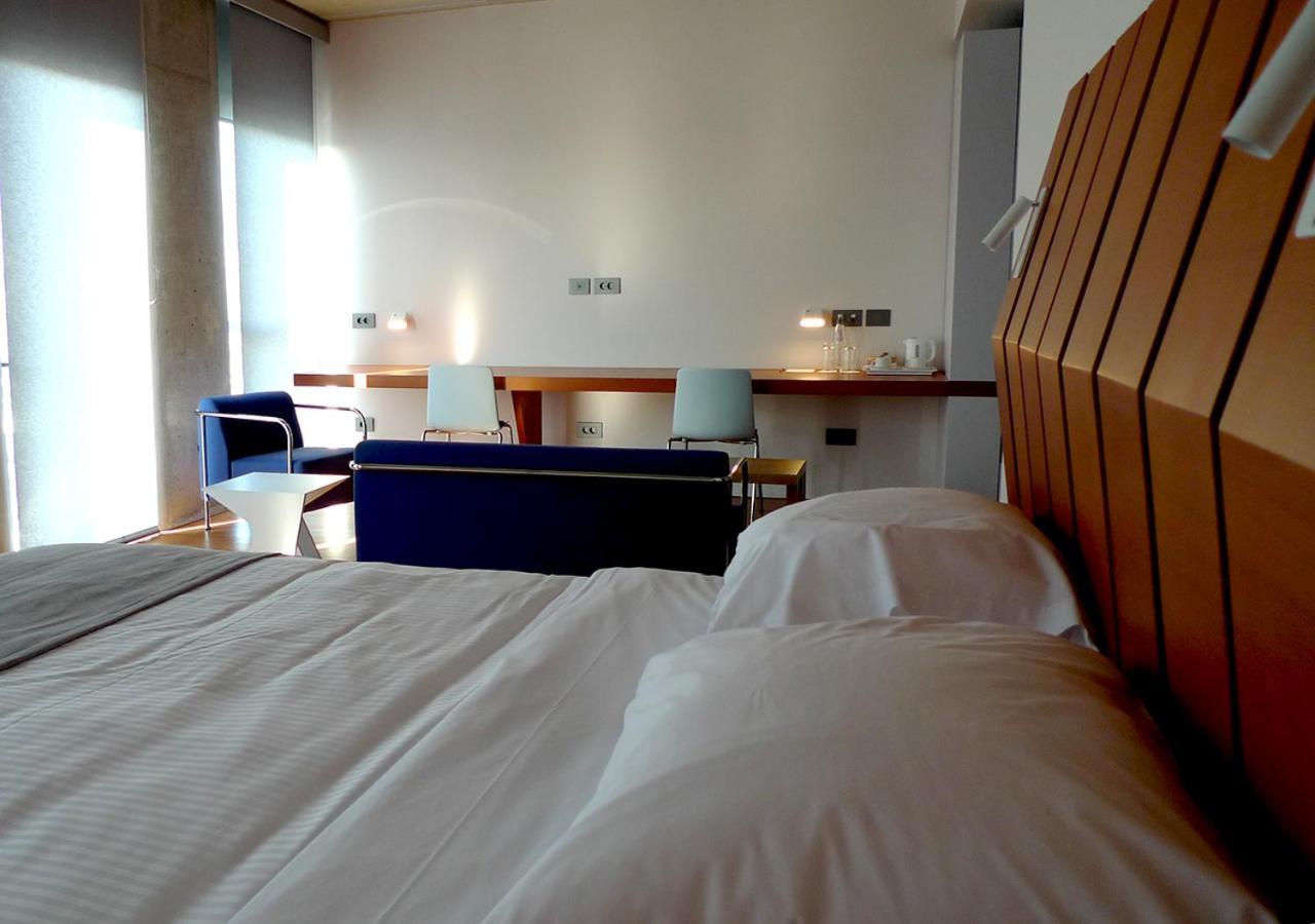 Bossa Nova Beirut Hotel Bagian luar foto