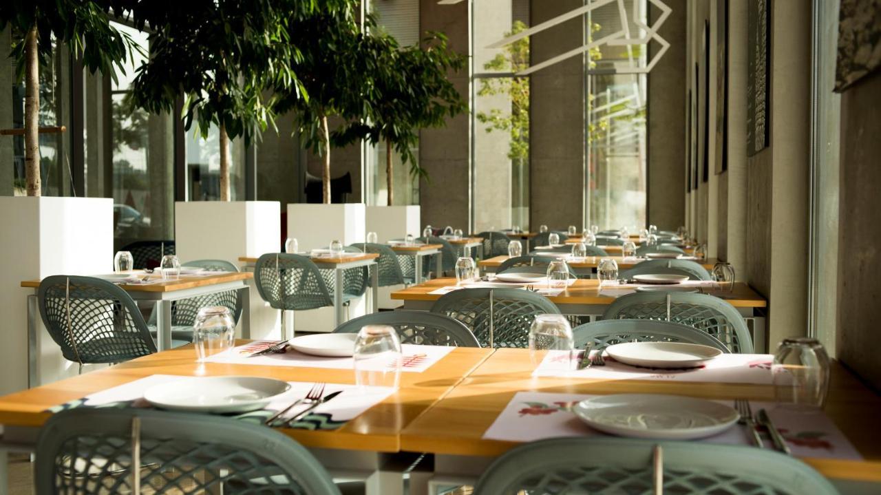 Bossa Nova Beirut Hotel Bagian luar foto