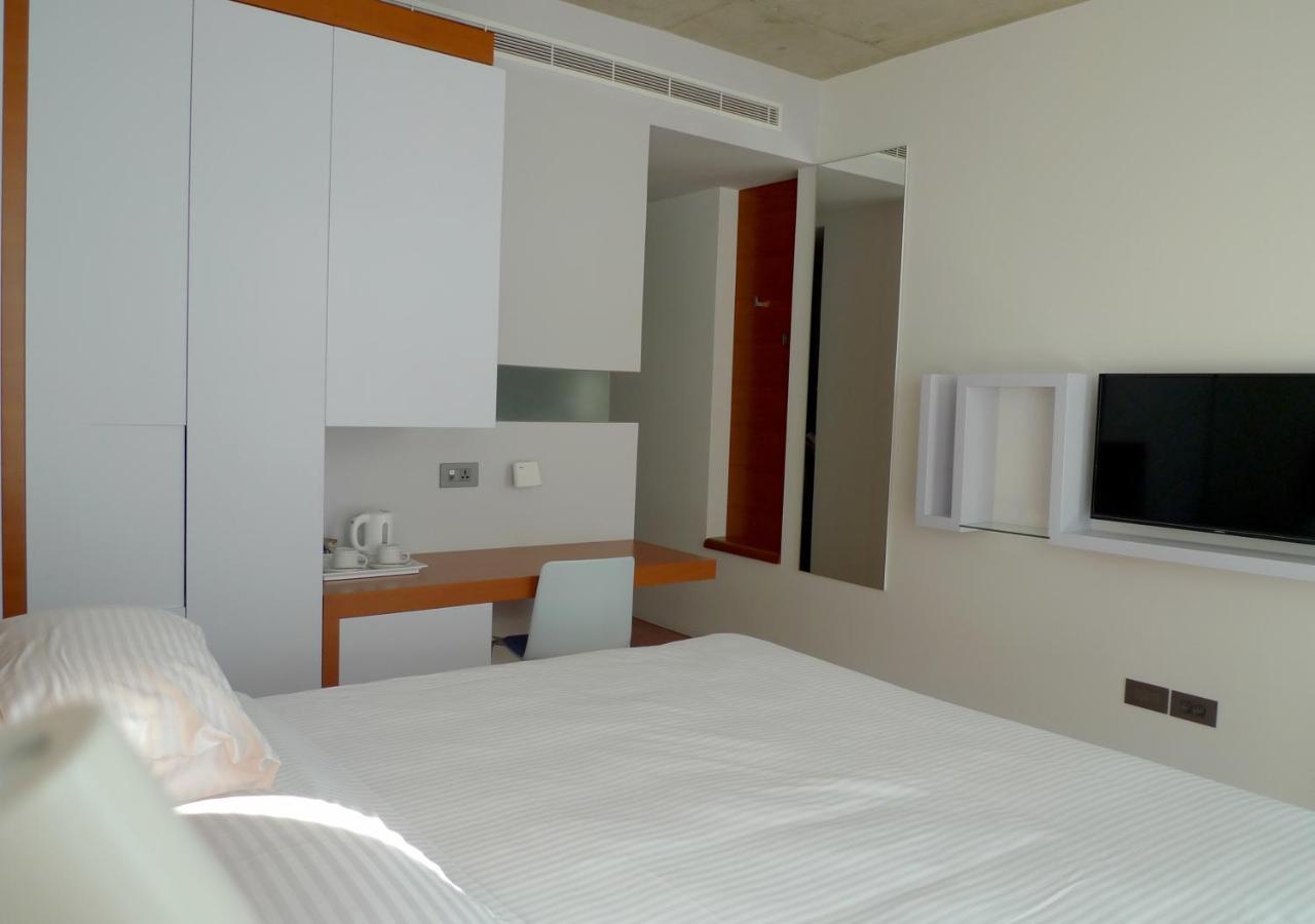 Bossa Nova Beirut Hotel Bagian luar foto
