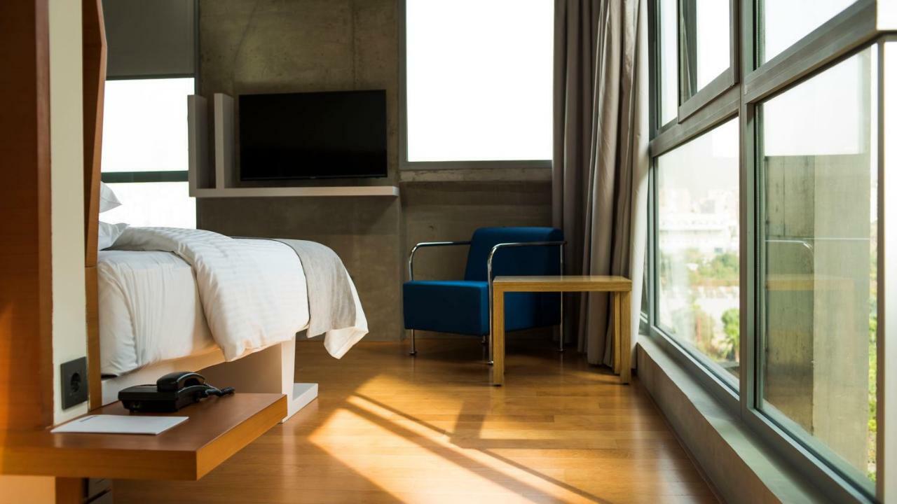 Bossa Nova Beirut Hotel Bagian luar foto